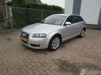 Audi A3 2.0 FSI Automaat Sportback Leder Clima (bj 2005), Automaat, Overige carrosserieën, Audi, Zilver of Grijs