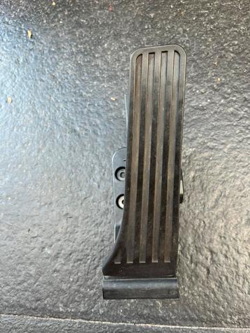 Gaspedaal W204 C220 CDI A2043000004 beschikbaar voor biedingen