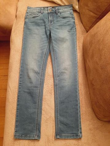 AvD1357 Spijkerbroek maat 152 stretch, skinny fit beschikbaar voor biedingen