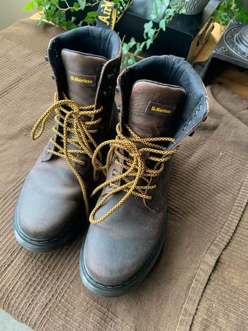 Dr. Martens Boots Maat 40 - Zo goed als nieuw beschikbaar voor biedingen