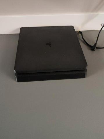 Ps 4 slim 1TB beschikbaar voor biedingen