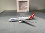 Qantas Oneworld Airbus A330-200 Herpa Wings 1:500, Ophalen of Verzenden, Zo goed als nieuw, Schaalmodel