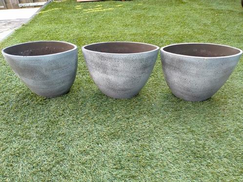 Grijze ovalen bloempotten, Tuin en Terras, Bloempotten, Gebruikt, Binnen, Minder dan 25 cm, Rond, Ophalen