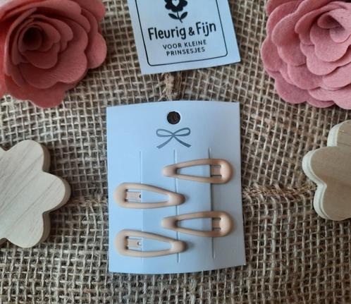 4 klikklak speldjes 3.8 cm zalm kleur, Kinderen en Baby's, Kindermode-accessoires, Nieuw, Ophalen of Verzenden