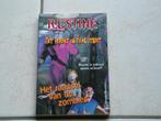 R.L. Stine, Fear Street, de laatste klas € 2 per boekje   , Ophalen of Verzenden, Zo goed als nieuw, R.L. Stine, Fictie