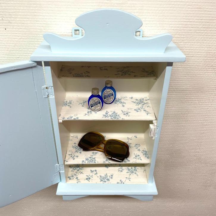 Hangkastje, wandkastje, schattenkastje, Huis en Inrichting, Kasten | Overige, Gebruikt, Ophalen of Verzenden