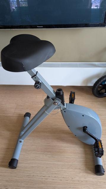 Deskbike–Desk Exercise Bike (with Sensor & App Integration) beschikbaar voor biedingen