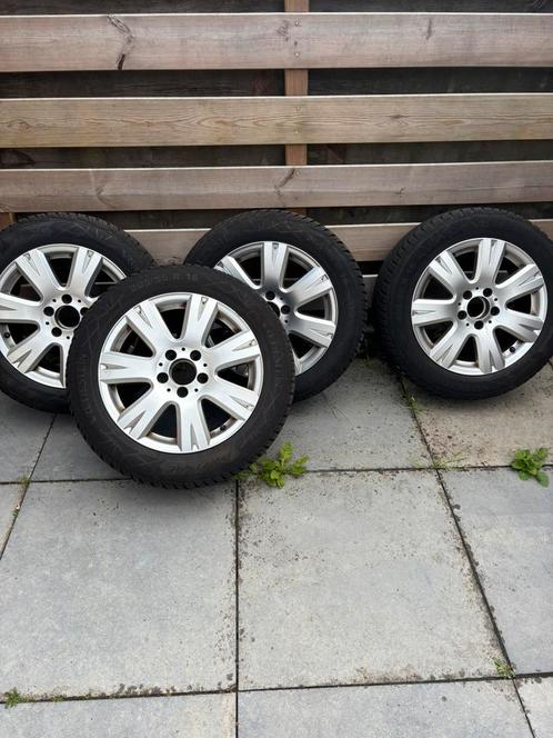 4 x Mercedes velgen + Vredestein winterbanden, Auto-onderdelen, Banden en Velgen, Winterbanden, 16 inch, 205 mm, Personenwagen