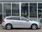 Volvo V60 2.0T Momentum | Xenon | Navigatie | Stoelverwarmin, Euro 5, Zwart, 4 cilinders, 203 pk
