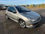 Peugeot 206 1.4 16V XS 3D 2005 Grijs, Auto's, Voorwielaandrijving, 1360 cc, 4 cilinders, Metallic lak