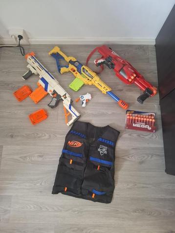 Nerf pistolen en toebehoren beschikbaar voor biedingen