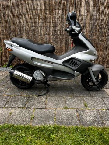 Gilera runner 180cc onderdelen beschikbaar voor biedingen