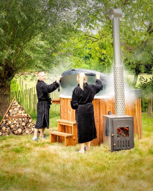 Hottub houtgestookt |  Life & Tubs | Zelf samenstellen, Tuin en Terras, Bubbelbaden en Hottubs, Nieuw, Vast, Afdekzeil, Grondzeil