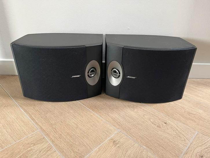 2x Bose 301 5 serie luidsprekers/ Speakers, Audio, Tv en Foto, Luidsprekers, Zo goed als nieuw, Front, Rear of Stereo speakers