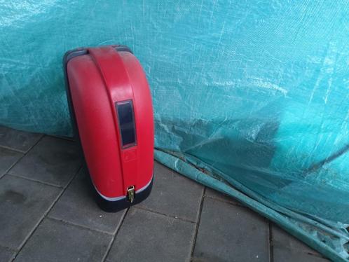 Brandblusser Opbergkist – Bijna Nieuw, Voor 6 kg Blusser, Huis en Inrichting, Brandblussers en Brandkasten, Zo goed als nieuw