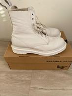 Dr. Martens Pascal Virginia wit 39, Kleding | Dames, Schoenen, Wit, Lage of Enkellaarzen, Ophalen of Verzenden, Dr. Martens