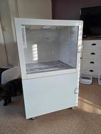 Droogkast voor katten/kleine hondjes, Ophalen, Gebruikt