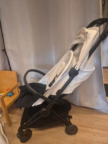 Cybex coya beschikbaar voor biedingen