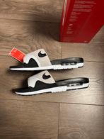 Nike Air Max 1 Slide 44 white/ black / neutral grey, Kleding | Heren, Schoenen, Ophalen of Verzenden, Zo goed als nieuw