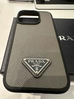 Iphone 15 pro hoesje | Prada |, Ophalen of Verzenden, Zo goed als nieuw