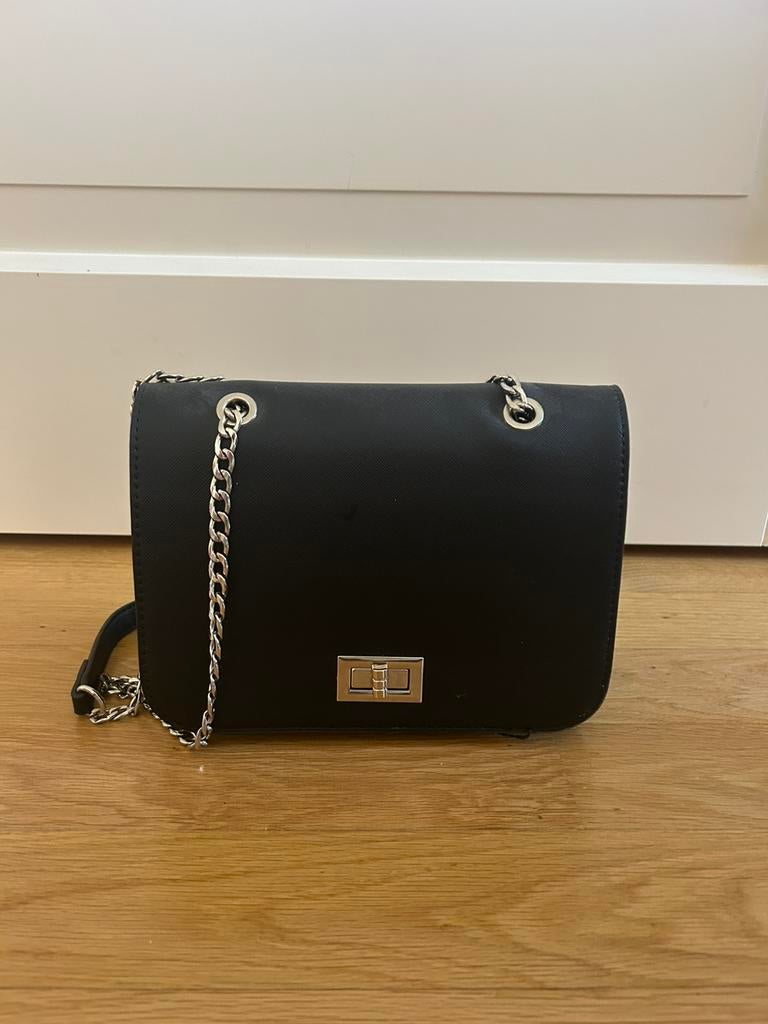 Crossbody tas Flora & Co, Sieraden, Tassen en Uiterlijk, Tassen | Damestassen, Ophalen of Verzenden, Zo goed als nieuw, Zwart