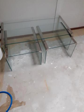 1975 Italiaans design salontafel met 2 bijzettafeltjes  beschikbaar voor biedingen