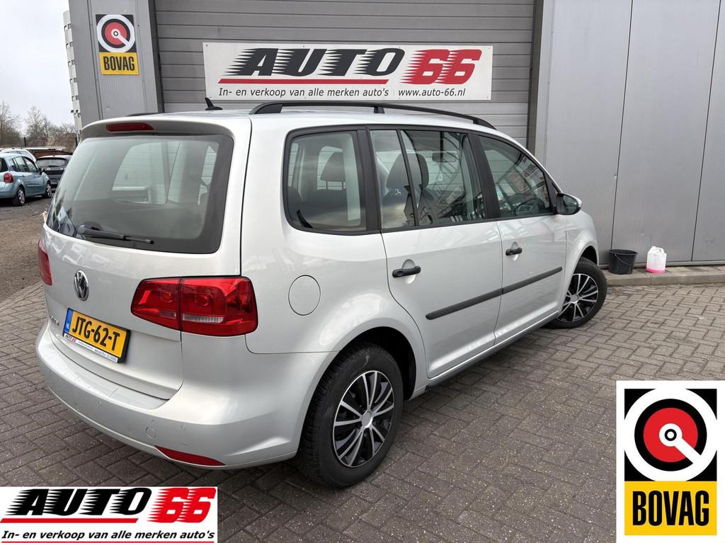 Volkswagen Touran 1.2 TSI Easyline BlueMotion, Auto's, Euro 5, Stof, Gebruikt, Zwart