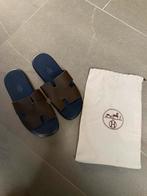 HERMES | Izmir slippers heren | Maat: 39/40, Kleding | Heren, Nieuw, Ophalen of Verzenden, Sandalen, Bruin