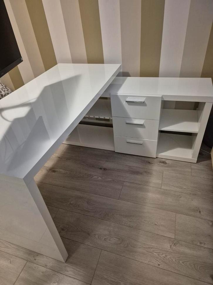 Hoogglans Witte Bureau, Huis en Inrichting, Complete inboedels, Ophalen