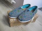 TOMs mooie schoentjes maat 42 als nieuw, Kleding | Dames, Schoenen, Toms, Ophalen of Verzenden, Zo goed als nieuw