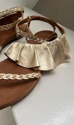 Gouden sandalen met roezel. Mrs Keizer by Manfield, Overige kleuren, Zo goed als nieuw, Manfield, Sandalen of Muiltjes