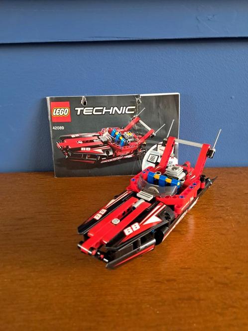 Lego Technic - Boot - 42089, Kinderen en Baby's, Speelgoed | Duplo en Lego, Zo goed als nieuw, Lego, Complete set, Ophalen of Verzenden