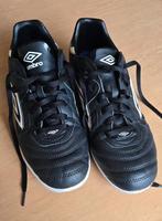 Zaalvoetbalschoenen Umbro ZGAN, Maat XL, Schoenen, Ophalen of Verzenden, Zo goed als nieuw