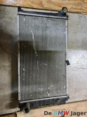 Radiateur BMW 3-serie E36 17112245511 beschikbaar voor biedingen