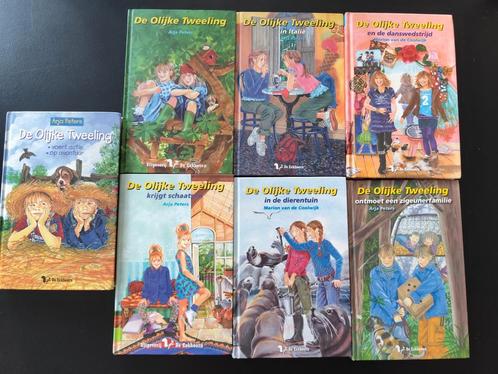 De Olijke Tweeling - Complete Serie Arja Peters, Boeken, Kinderboeken | Jeugd | 10 tot 12 jaar, Gelezen, Fictie, Ophalen of Verzenden
