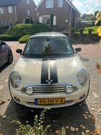 Mini 1.6 16V Cooper 2009 Wit, Auto's, Mini, Voorwielaandrijving, 4 cilinders, 4 stoelen, Wit