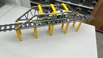 SB2155 Lego trein brug MOC , 6 spoordelen lengte, geel, Kinderen en Baby's, Speelgoed | Duplo en Lego, Ophalen of Verzenden, Zo goed als nieuw