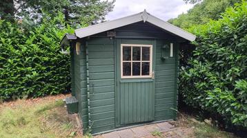 Tuinschuurtjes, kippenhokken, tuinhuisjes beschikbaar voor biedingen