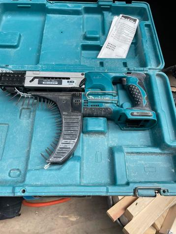 Makita schroefautomaat beschikbaar voor biedingen