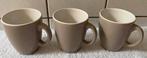 3 Mokken lichtgrijs van buiten en binneninwit. Hoogte 8 cm., Overige typen, Ophalen of Verzenden, Zo goed als nieuw, Overige stijlen