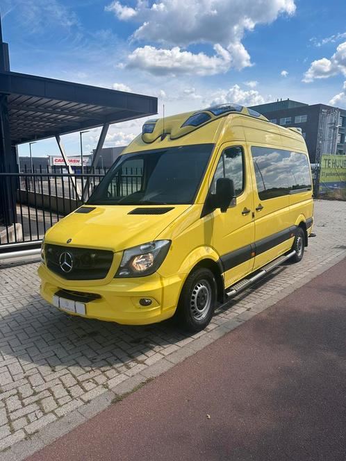 Mercedes sprinter 319  / ambulance / camper, Auto's, Mercedes-Benz, Bedrijf, Sprinter Combi, ABS, Achteruitrijcamera, Airbags