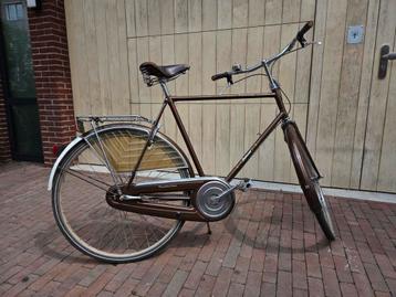 Unieke vintage Batavus in uitmuntende conditie beschikbaar voor biedingen