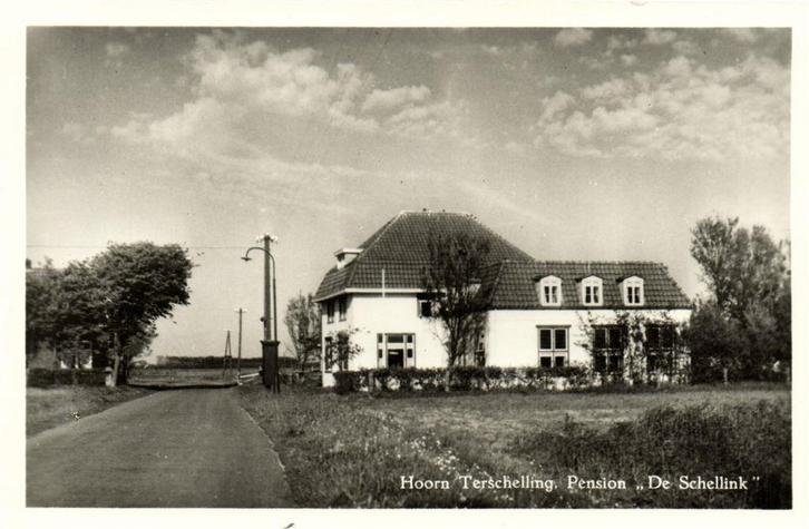Hoorn Terschelling, Pension De Schellink - ongelopen, Verzamelen, Ansichtkaarten | Nederland, Ongelopen, Waddeneilanden, Voor 1920