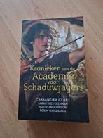Boek kronieken van de academie voor schaduwjagers cassandra, Boeken, Fantasy, Ophalen of Verzenden, Zo goed als nieuw