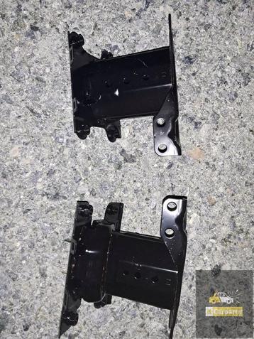 KREUKELZONE RECHTS TOYOTA YARIS IV 20-23R beschikbaar voor biedingen