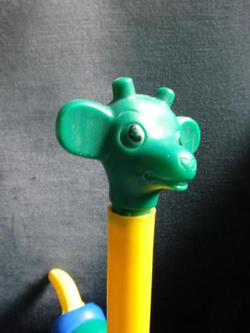 Tupperware Zoo-It-Yourself: Giraffe beschikbaar voor biedingen