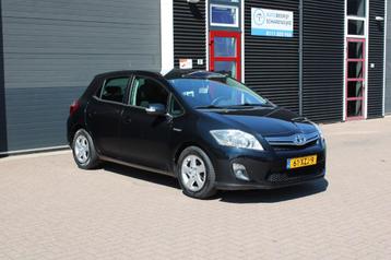 Toyota Auris 1.8 Full Hybrid 5DR APK groot scherm  beschikbaar voor biedingen