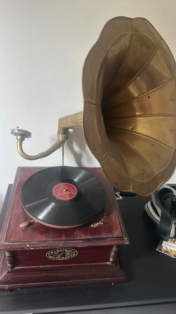 Grammofoon sound master, Antiek en Kunst, Antiek | Tv's en Audio, Ophalen of Verzenden