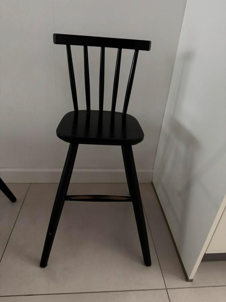 Zwarte Agam kinderstoel, Kinderen en Baby's, Kinderstoelen, Gebruikt, Overige typen, Ophalen