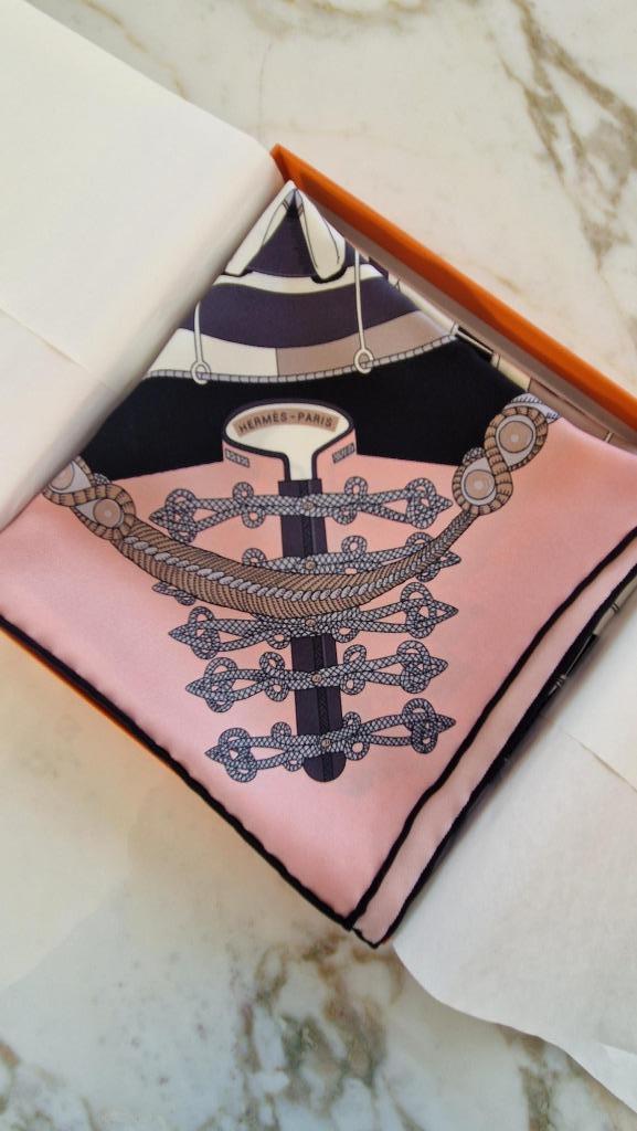 Authentieke Hermès zijden sjaal - Vintage Circus, Kleding | Dames, Mutsen, Sjaals en Handschoenen, Nieuw, Sjaal, Maat 46/48 (XL) of groter